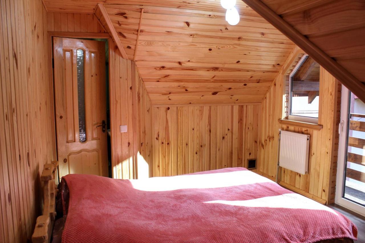 Cottage "Karpatske Shale" ยาเรมชา ภายนอก รูปภาพ